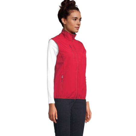 VESTE FEMME ZIPPÉE SOFTSHELL SANS MANCHE